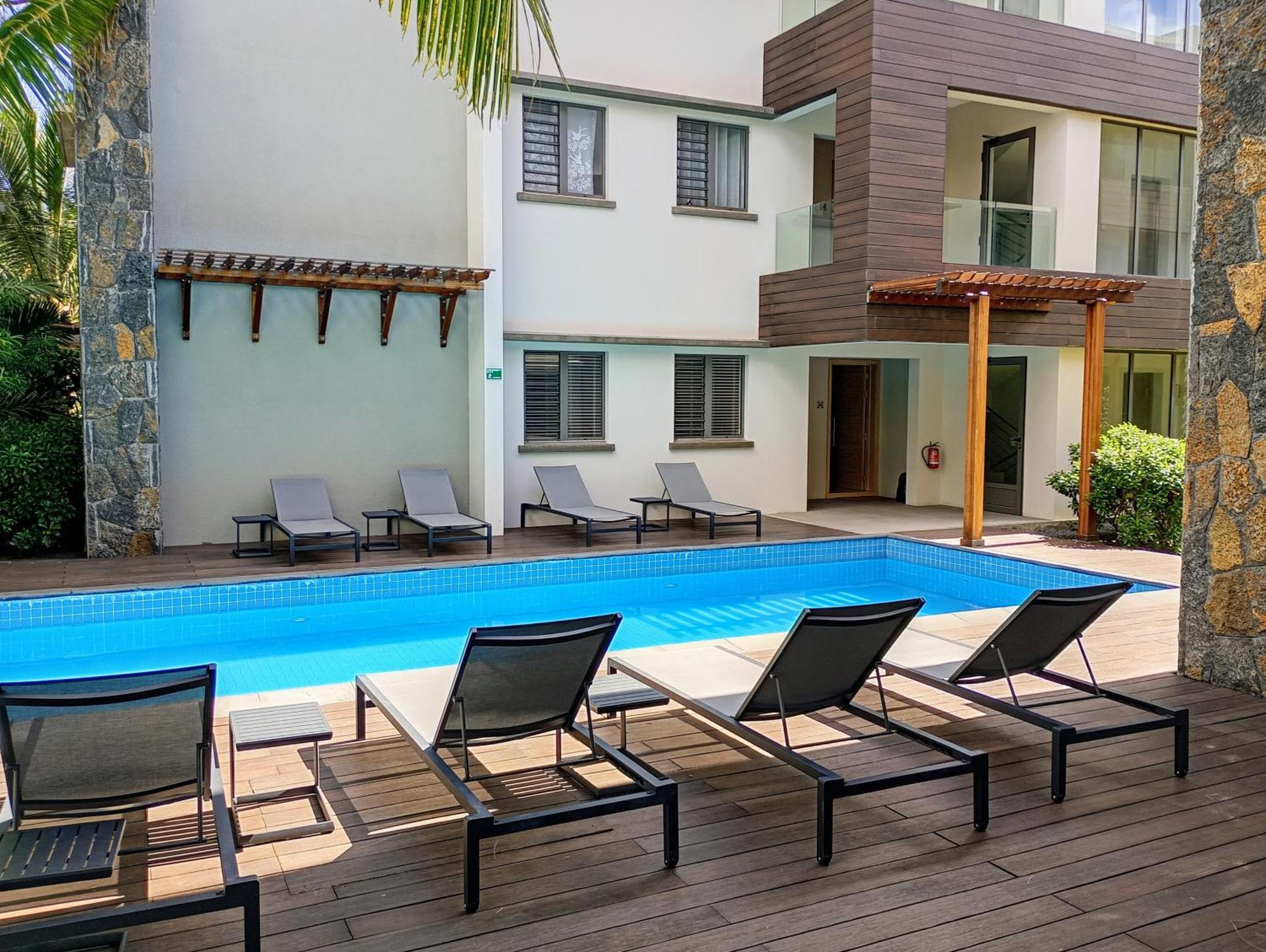 Joli Appartement Neuf, Route Cotiere Grand Bay Buitenkant foto